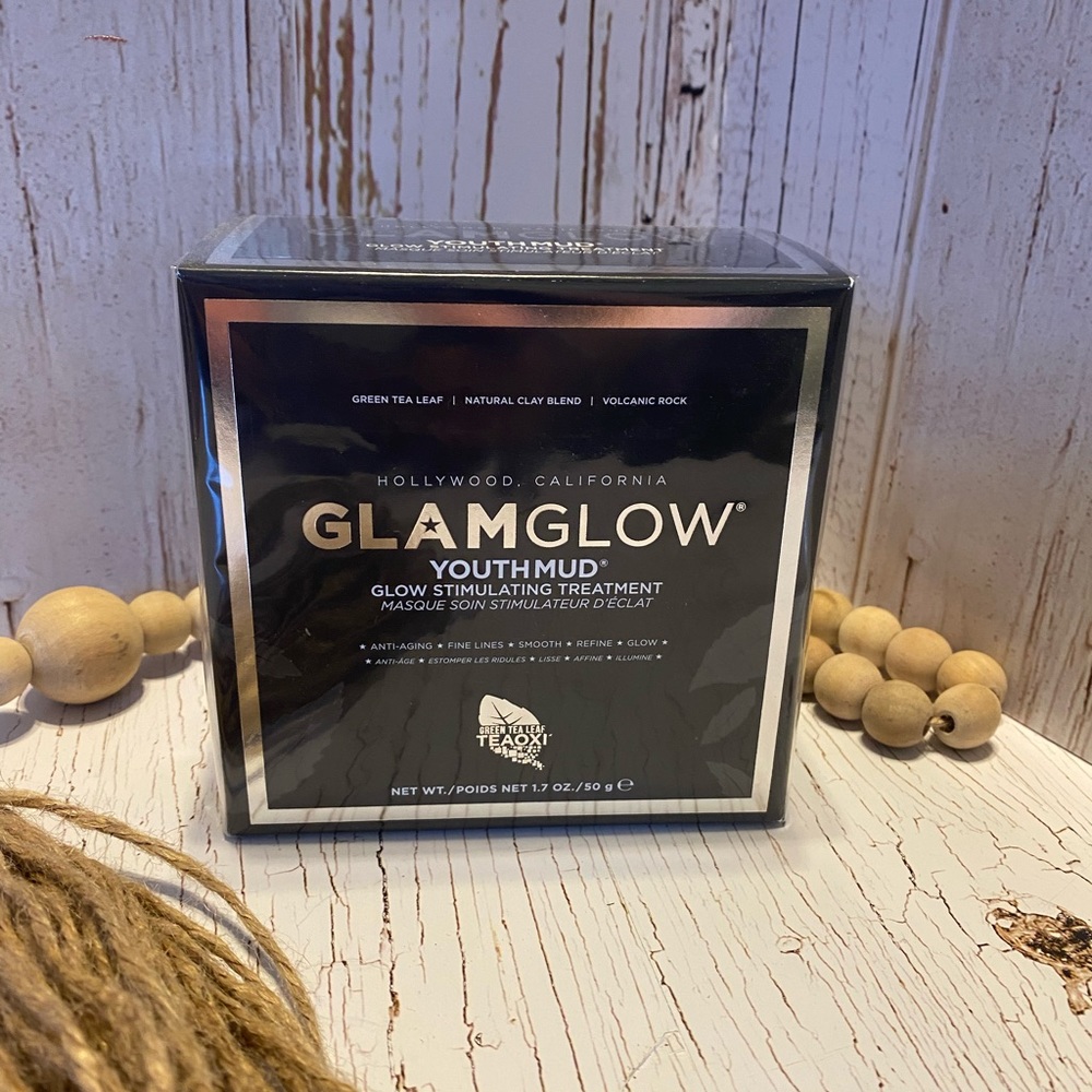 GlamGlow YouthMud Glow Stimulating Treatment Face Mask 1.7 Oz 50 g Full Size